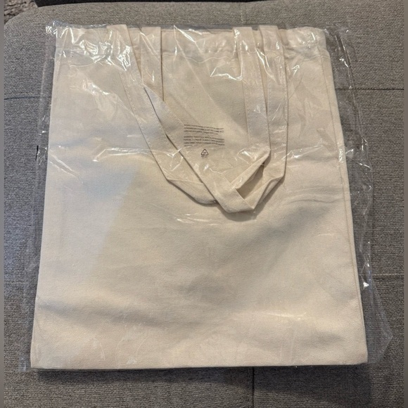 Music Graphic Tote Bag - Picture 3 of 5